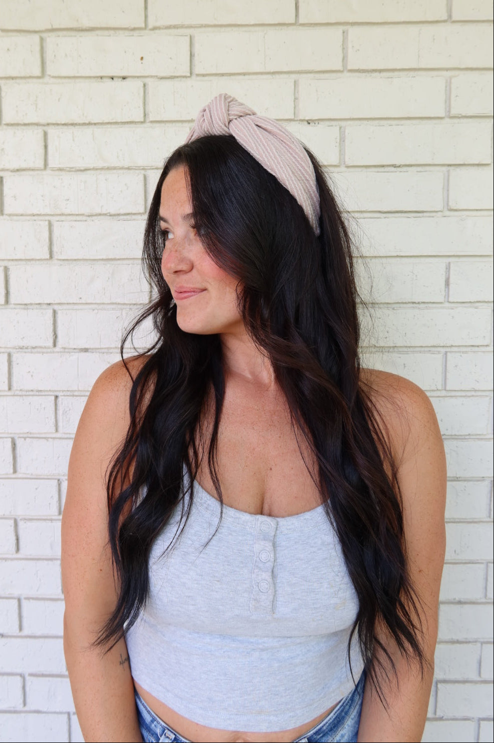 Oatmeal Wavy Knot Headband